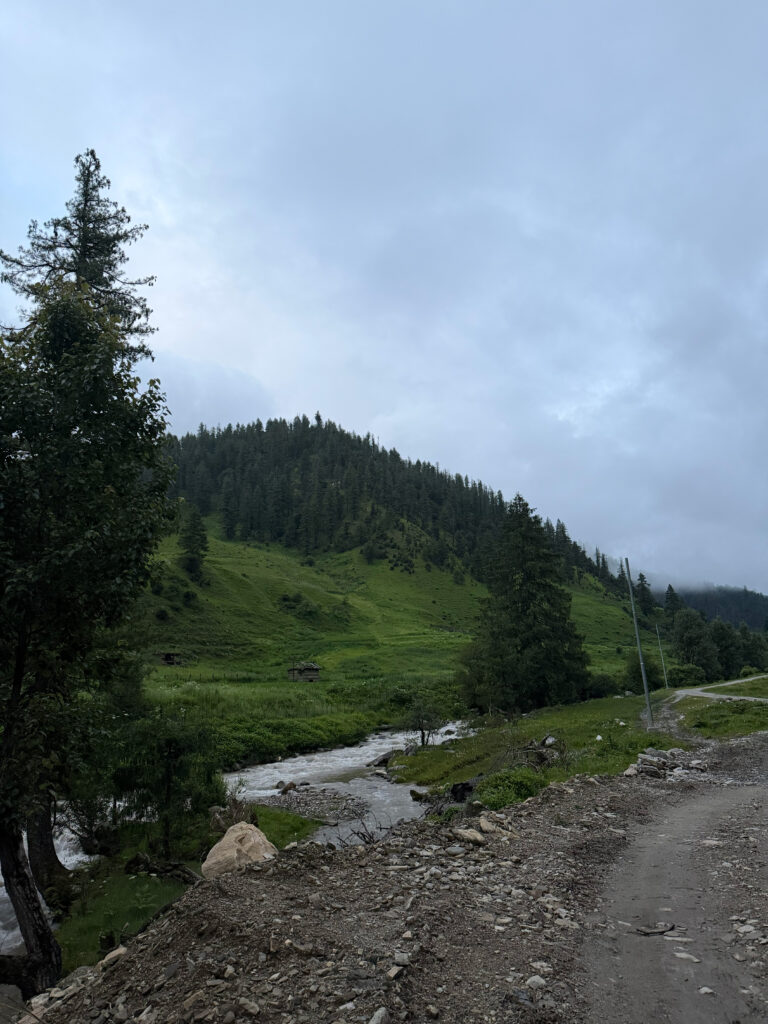 📸 PHOTO COMPETITION – CONTESTANT 16 👤 Name: Sandip Oli 🏛️ Affiliation: MBBS student,   Karnali Academy of Health and Science, Jumla Caption:  Green forest and river role in climate change